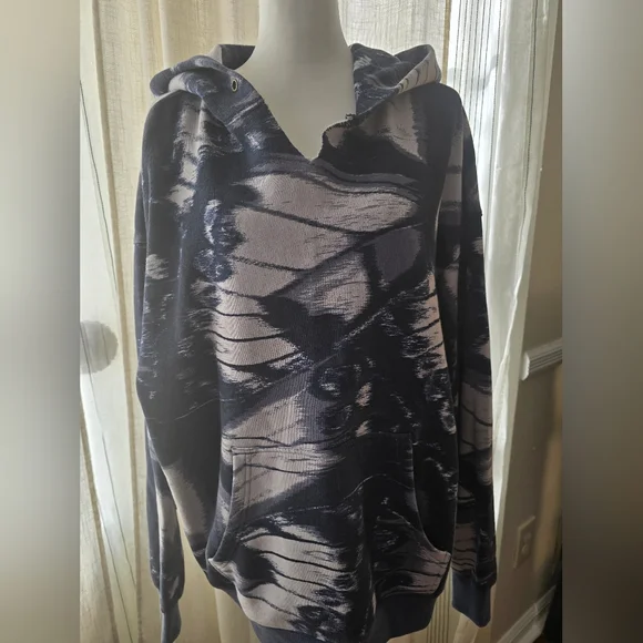 NWOT Free People We The Free Its a Vibe Printed Hoodie~ Butterfly Combo - Picture 5 of 10